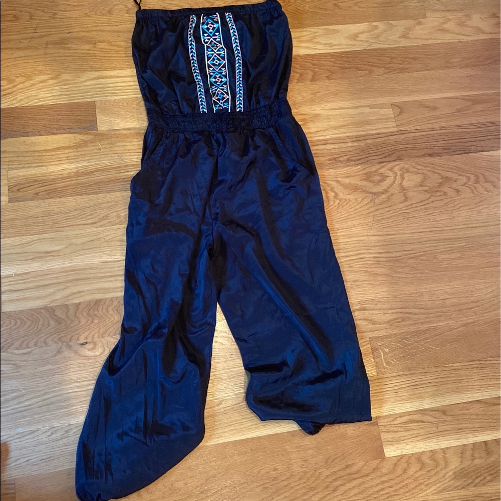 Strapless long pants romper!!